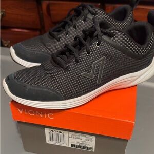 Vionic Agile Jasmine Black Sneakers